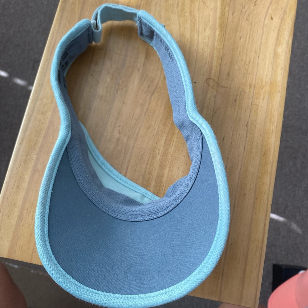 Adidas Women's sage green Visor Cap - Picture 3 of 4